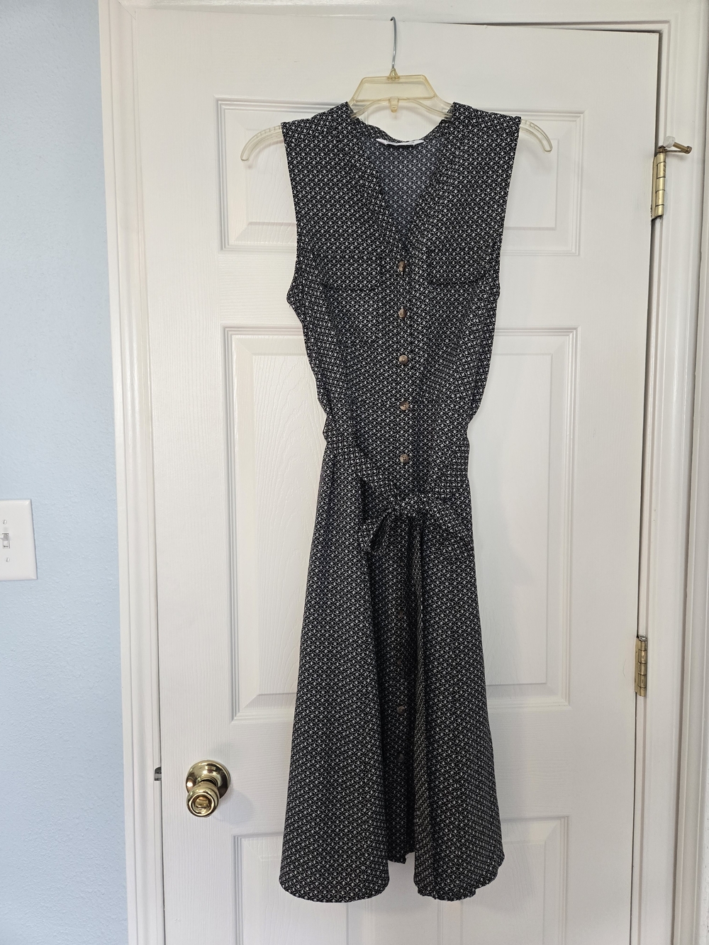 croft & barrow Black Sleeveless Button-Front Midi Dress sz M